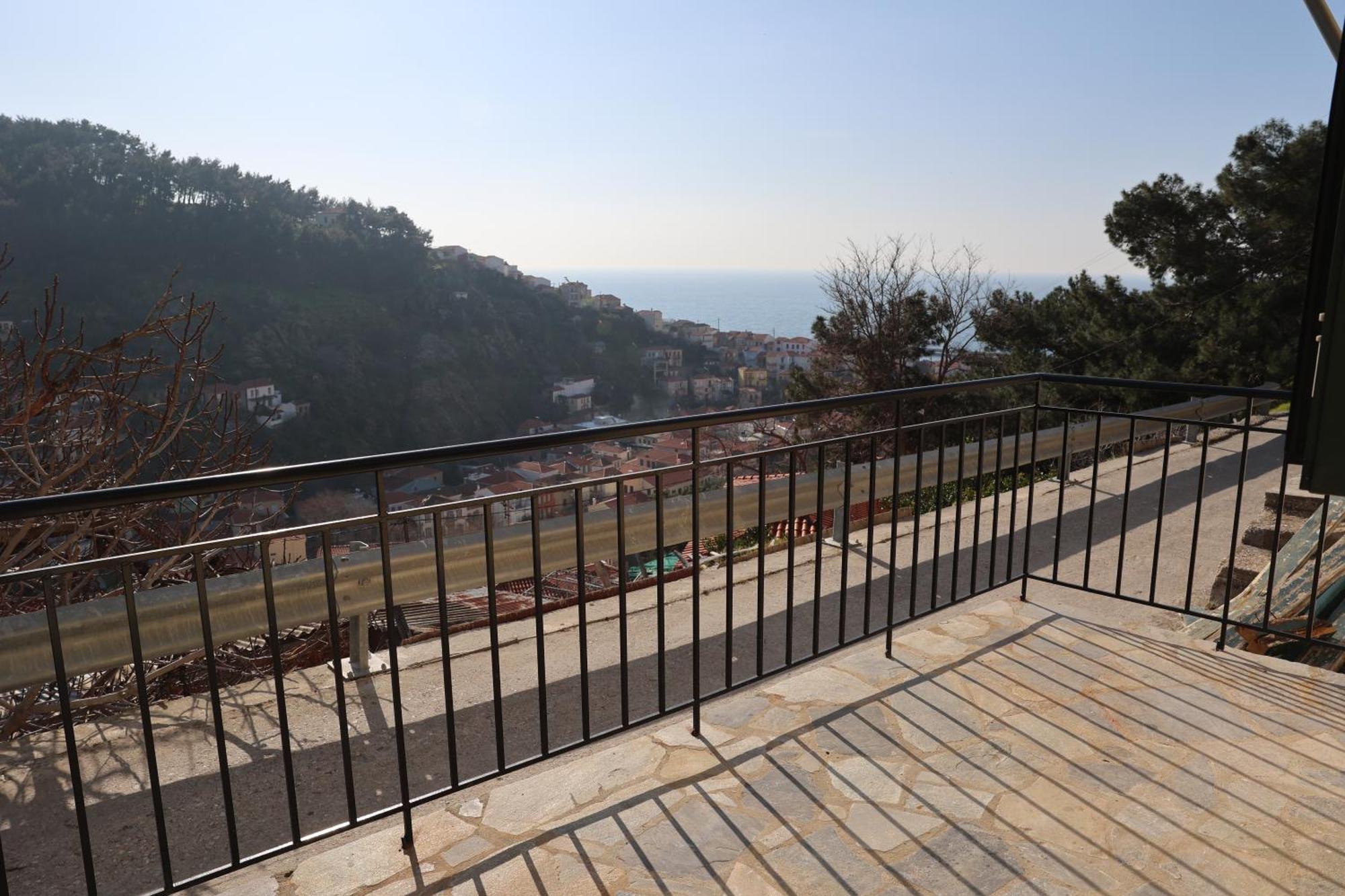 Mary'S Villas Plomari Exterior photo