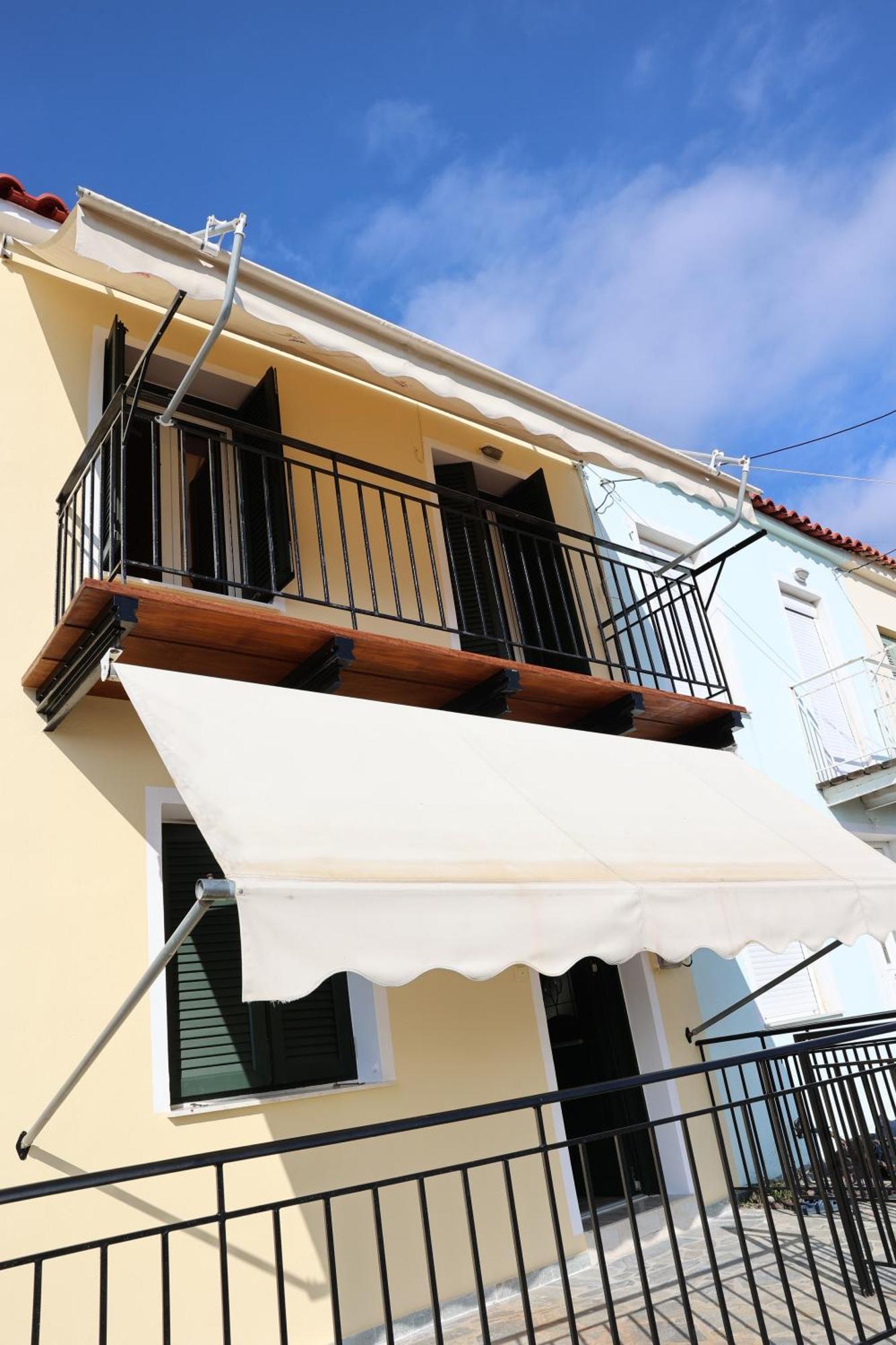 Mary'S Villas Plomari Exterior photo